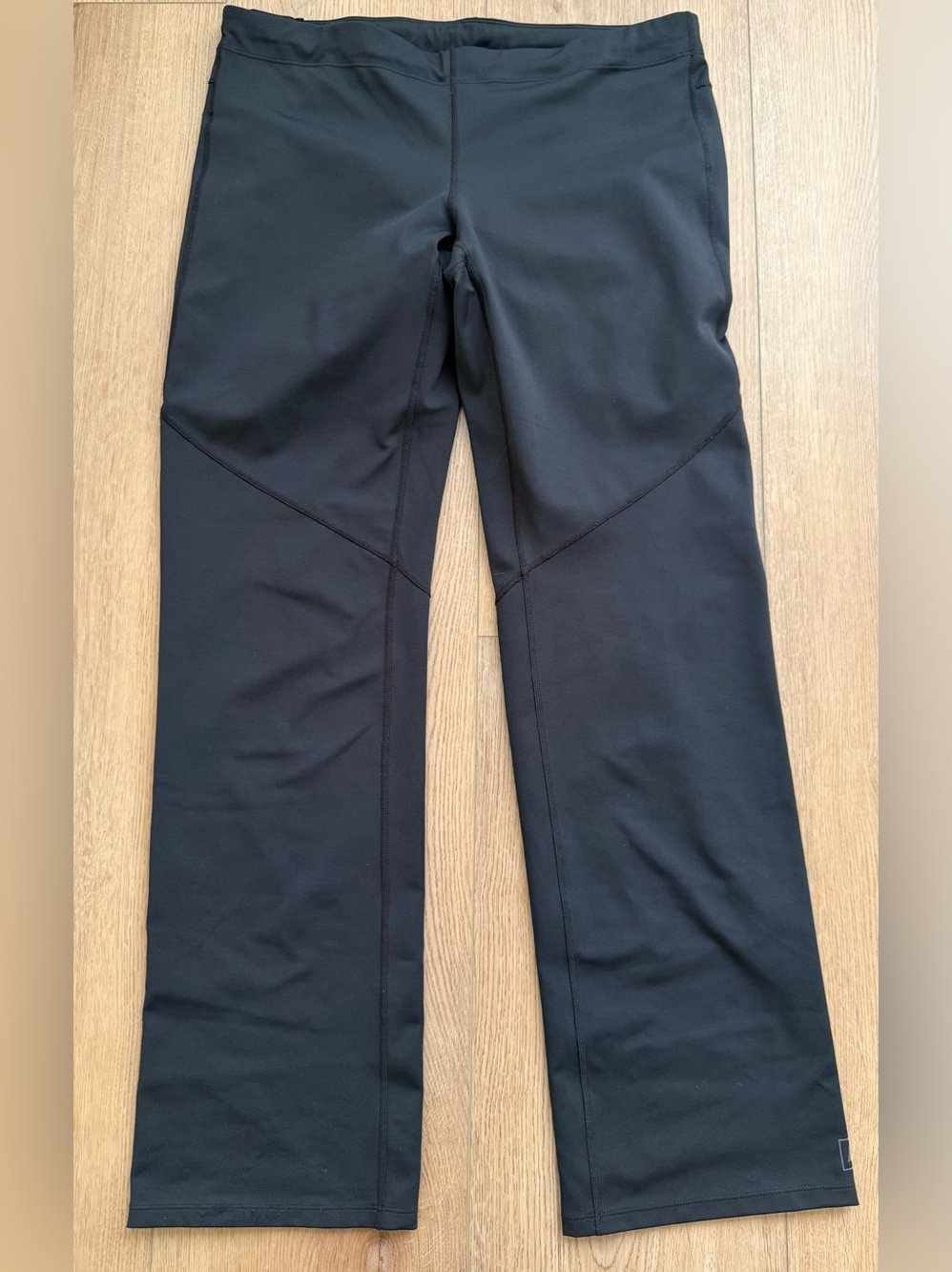 REI Black Pull On Active Outdoor Versatile Travel Hiking Pants SZ M Stretch